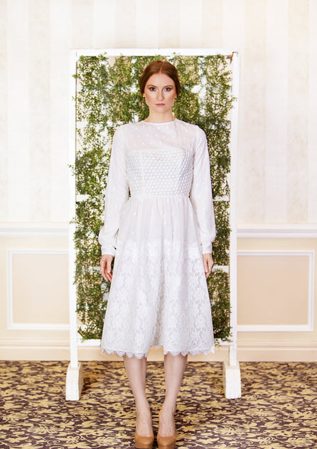 Powder • Off-white Lace Dress – Powder Couture